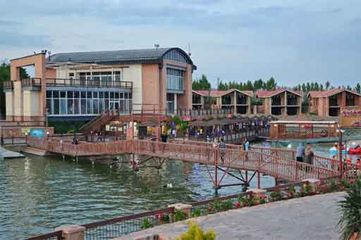 قیمت تفریحات قم